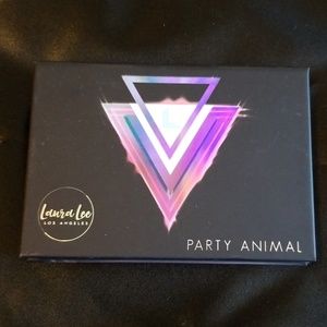 PARTY ANIMAL PRESSED PIGMENT PALETTE